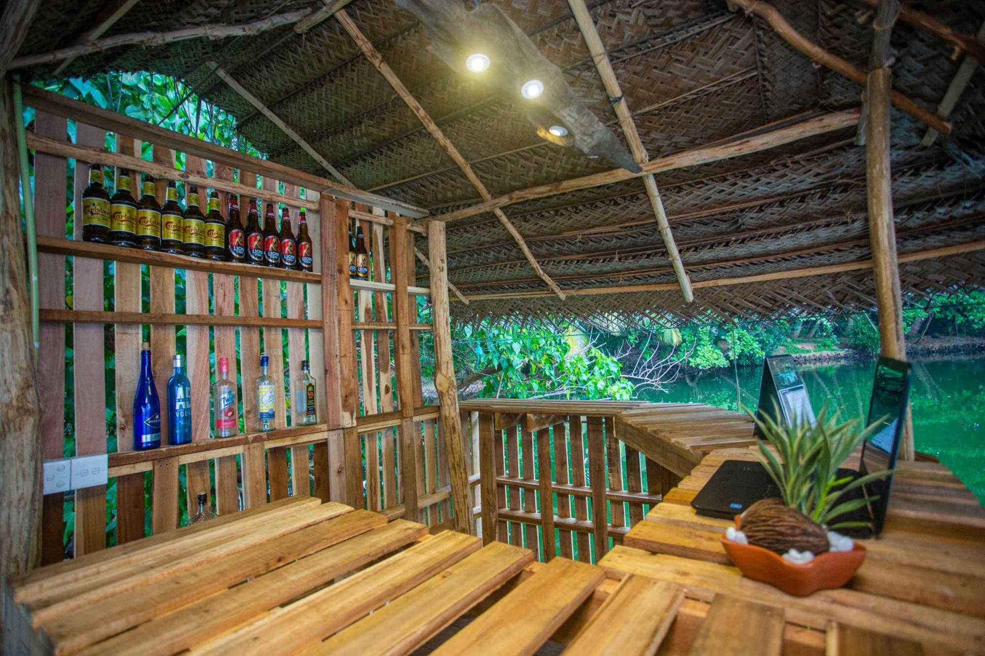 Aki Luna Lagoon Resort Hikkaduwa Exterior photo